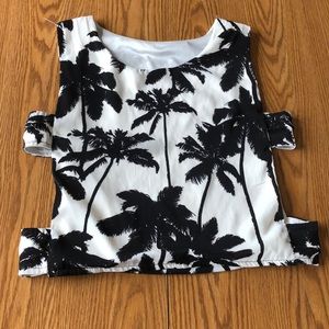 white and black tank top